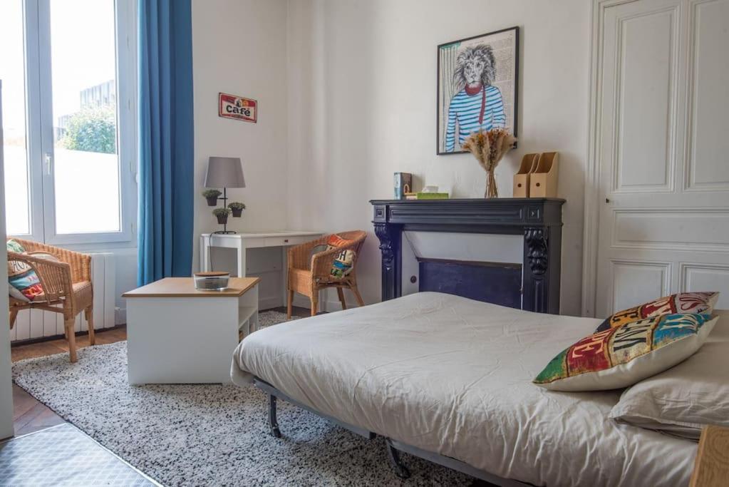 Le Petit Cosy Apartamento Angers Exterior foto